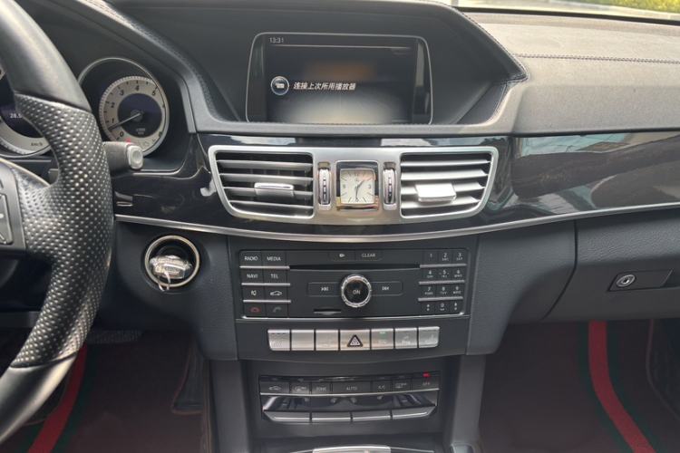Used Mercedes-Benz E-Class 2015 E 320 L Sport Edition Audio And AC Panel