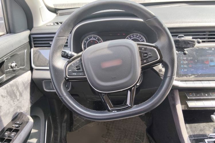 Used Sinotruk VGV U70 2020 1.5T Automatic Smart Luxury 7-Seater
