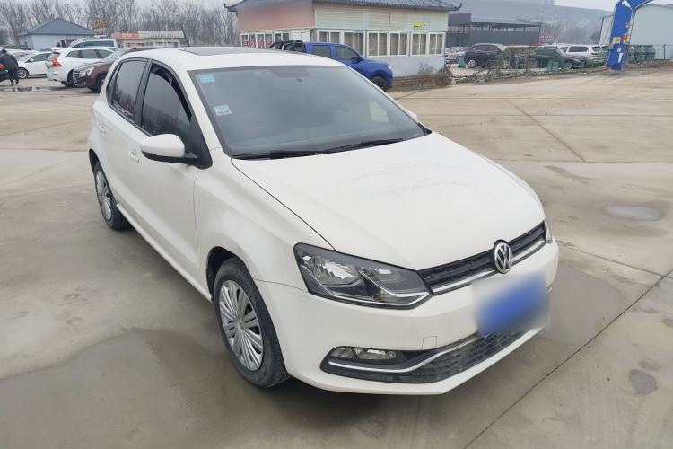 Used Volkswagen Polo 2016 1.6L Automatic Comfort Model
