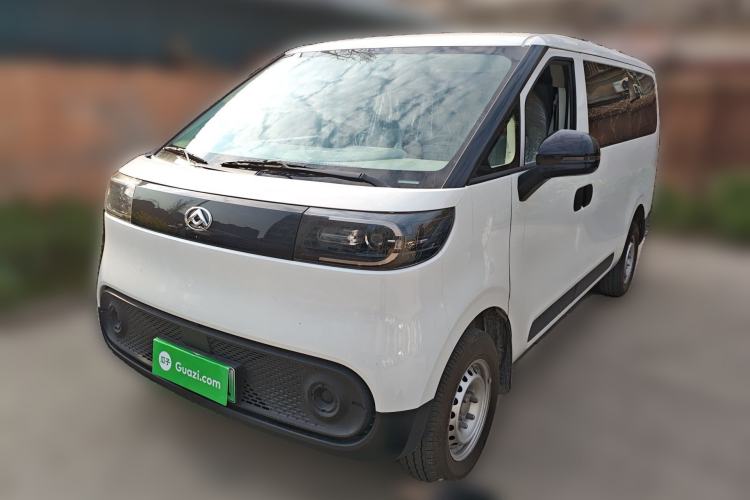 Used SAIC MAXUS Dana V1 2025 Low-Roof Multi-Function Version 42 kWh