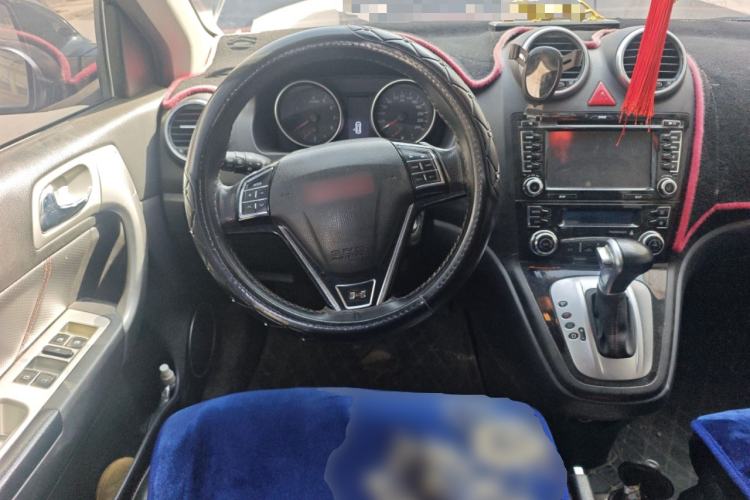 Used Haval H6 2013 Upgraded Model 2.4L Automatic Two-Wheel Drive Elite Version Steering Wheel