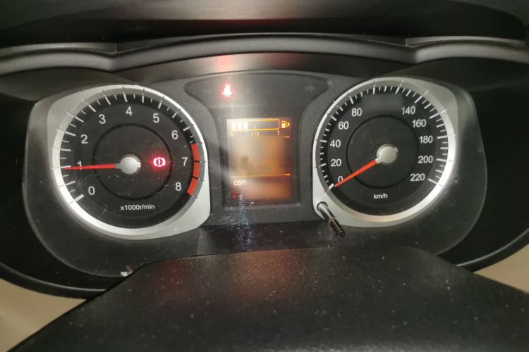 Used Venucia R50 2013 1.6L Automatic Fashion Edition