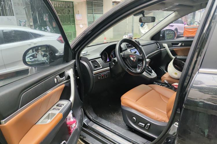 Used Haval H6 2015 Sport Edition 1.5T Automatic Two-Wheel Drive Luxury Model