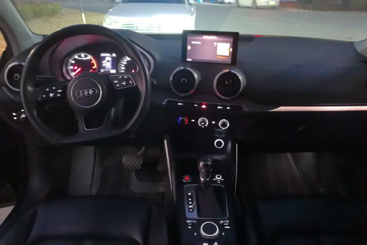 Used Audi Q2L 2022 35 TFSI Progressive Dynamic Edition
