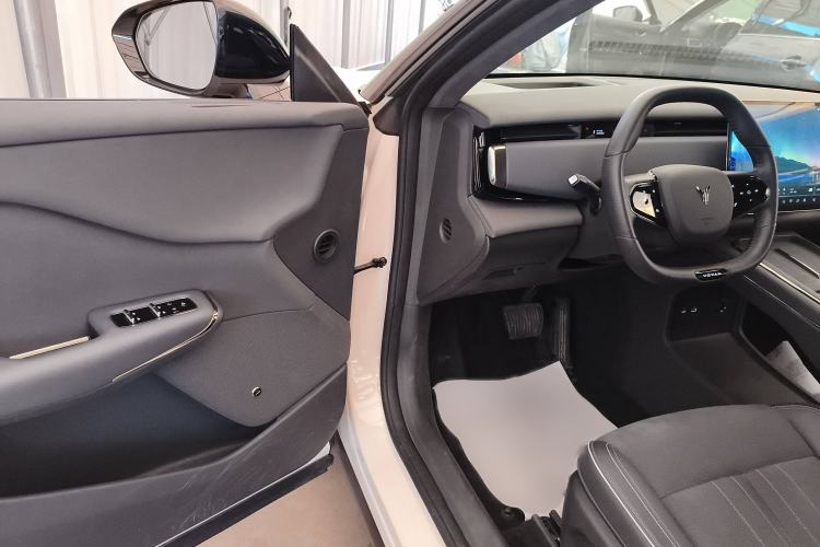 Used VOYAH COURAGE 2024 Ultra-Long Range Smart Enjoyment Version
