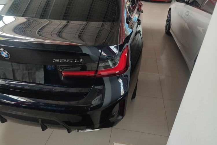 Used BMW 3 Series 2024 325Li M Sport Package Right Rear Taillight