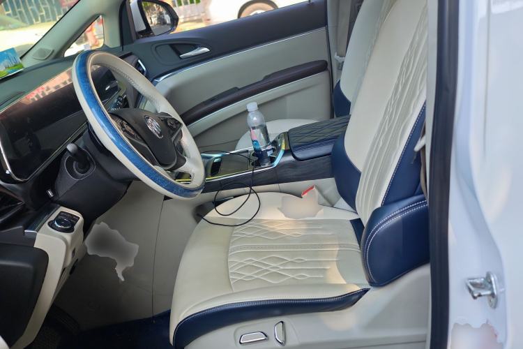 Used Buick GL8 2021 Land Cruiser Executive Class 652T Comfort Model