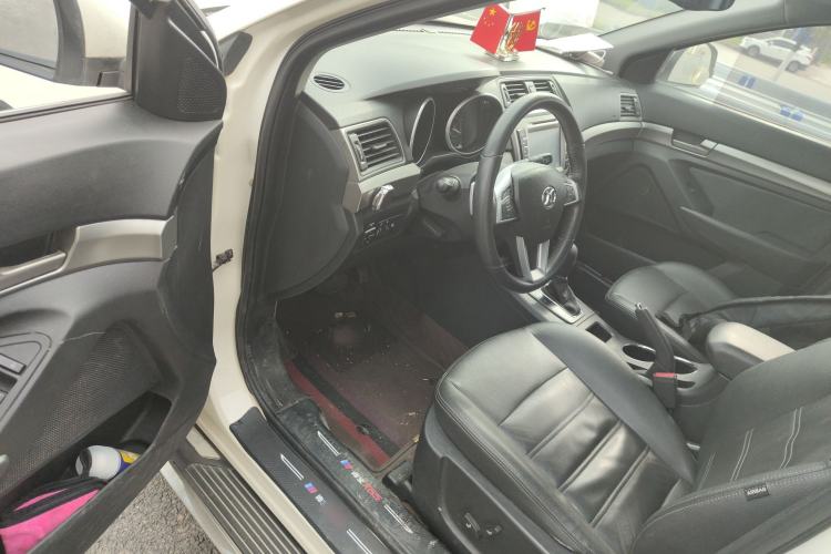 Used BAIC Senova X65 2015 2.0T Automatic Elite Model
