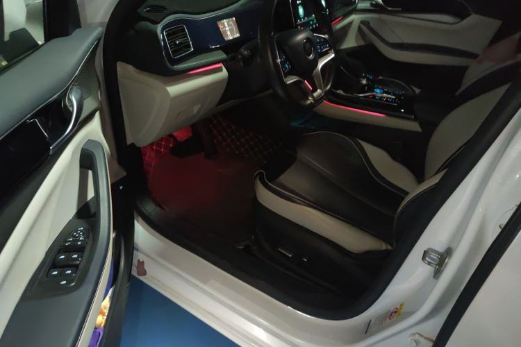 Used BYD Qin PLUS 2021 DM-i 120KM Flagship Model
