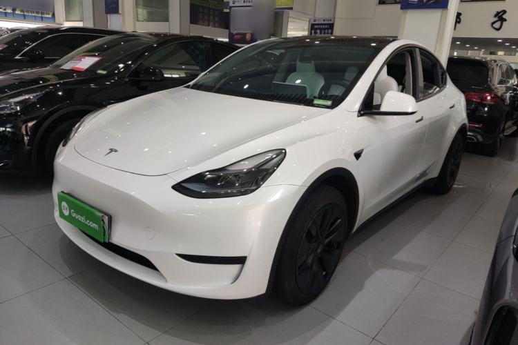 Used Tesla Model Y 2023 Rear-Wheel-Drive Version