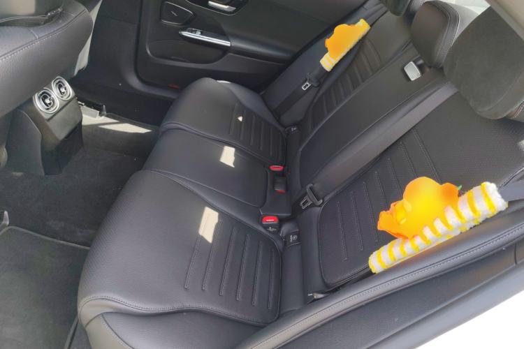 Used Mercedes-Benz C-Class New Energy 2025 C 350 eL Left Rear Seat