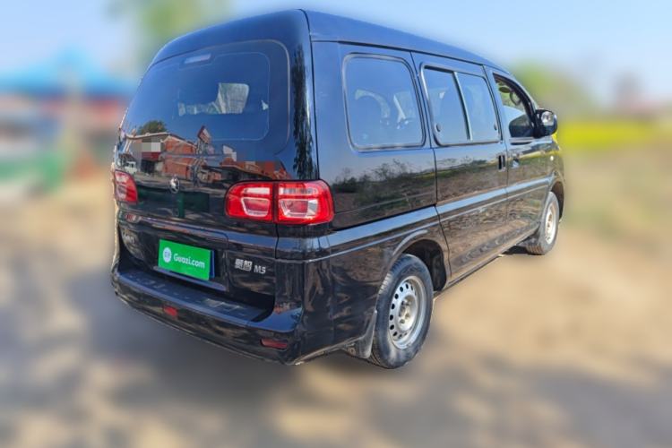 Used FORTHING Lingzhi 2022 M5 1.6L Practical 7-Seater Rear Right 45 Deg