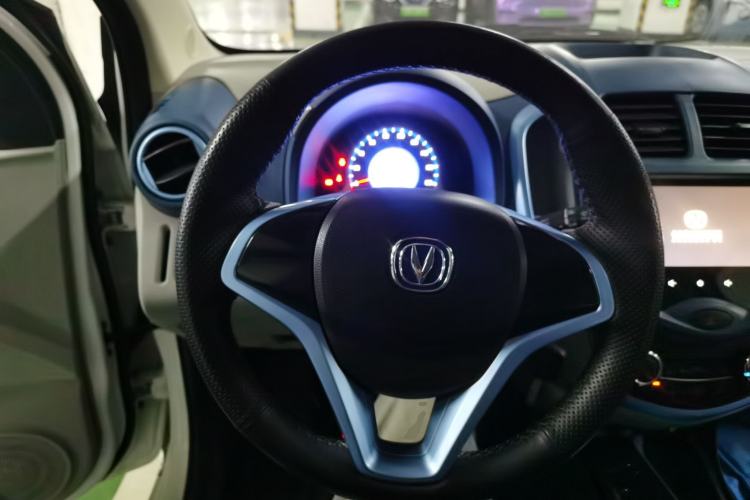 Used CHANGAN Benni E-Star 2021 National Edition Colorful Version Lithium Iron Phosphate (31.86 kWh) Steering Wheel