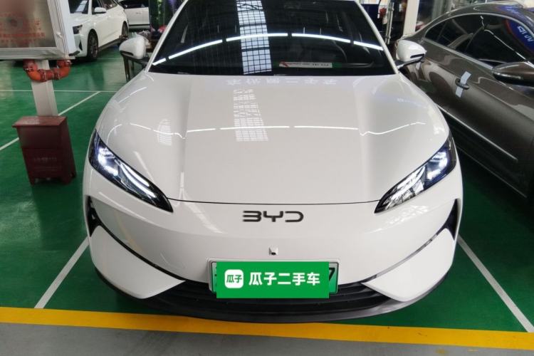 Used BYD e7 2025 Model 520 Smart Travel Edition