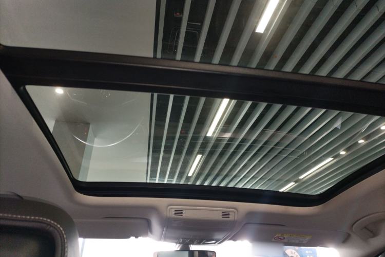 Used Volkswagen Magotan 2023 2 Million Units Limited Edition 330TSI DSG Leading Version