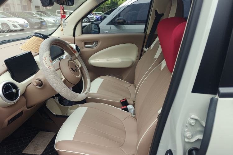 Used Wuling Hongguang MINIEV 2025 Four-Door Version Zhenxiang+ Edition Left Front Seat