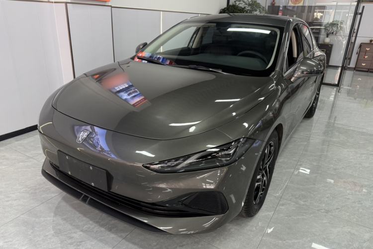 Used Roewe D7 2023 DMH 125km Superior Edition