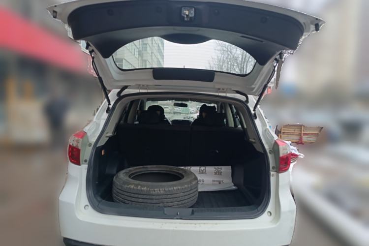 Used Venucia T70 2015 1.6L Manual Ruixing Edition