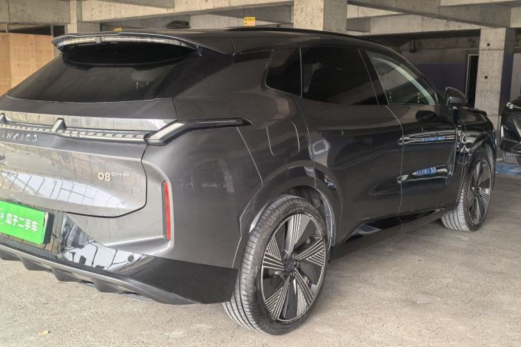 Used Lynk & Co 08 EM-P 2023 245km Ultra-Long Range Halo Exterior 4