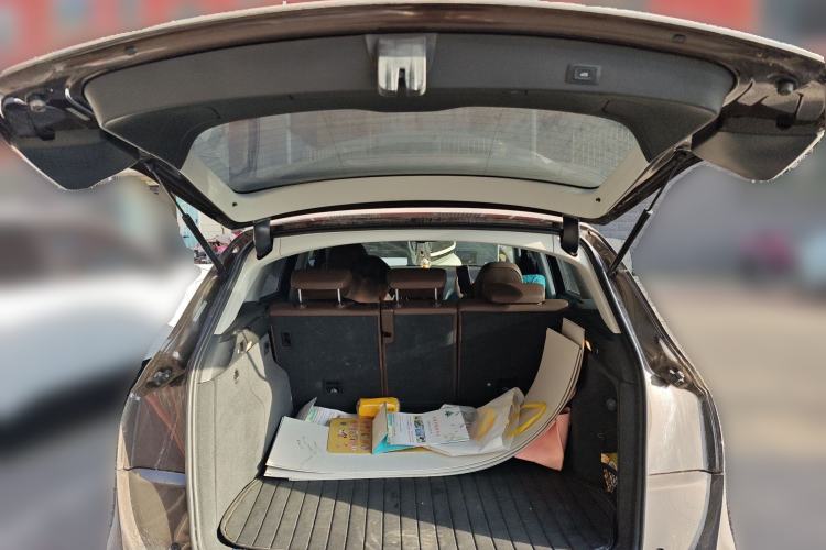 Used Audi Q5 2016 40 TFSI Comfort Model Trunk