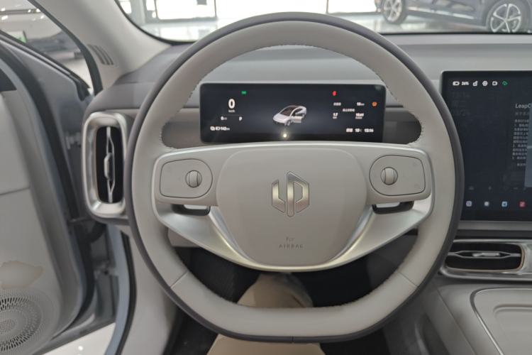 Used Leapmotor B01 2025 550 LiDAR Edition
