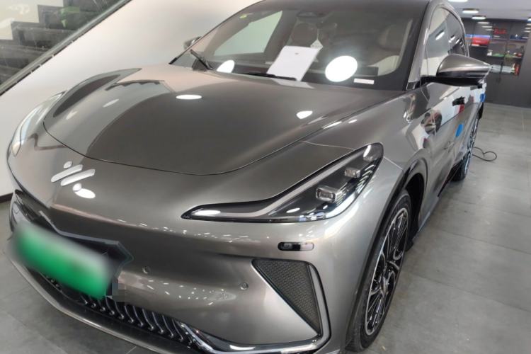 Used IM LS7 2023 100kWh Lux All-Wheel-Drive Version