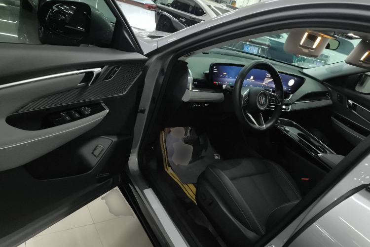 Used Buick E5 2024 Pioneer Pro Edition
