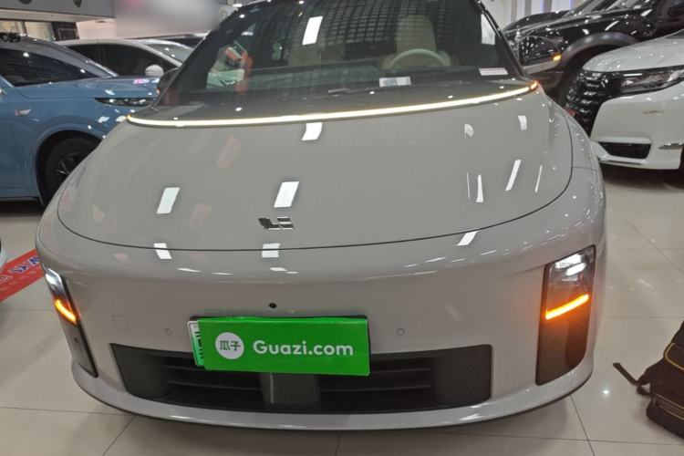 Used Li Auto i6 2025 Model Two-Wheel-Drive Standard Type Front