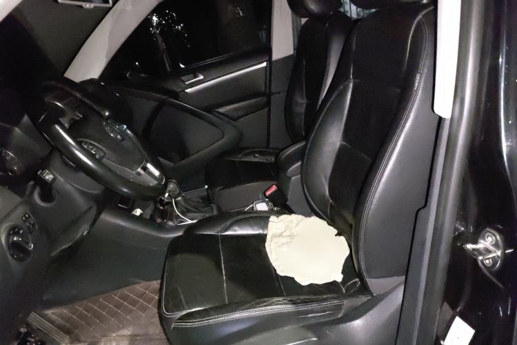 Used Volkswagen Tiguan 2015 1.8TSI Automatic Two-Wheel Drive Luxury Model Left Front Seat