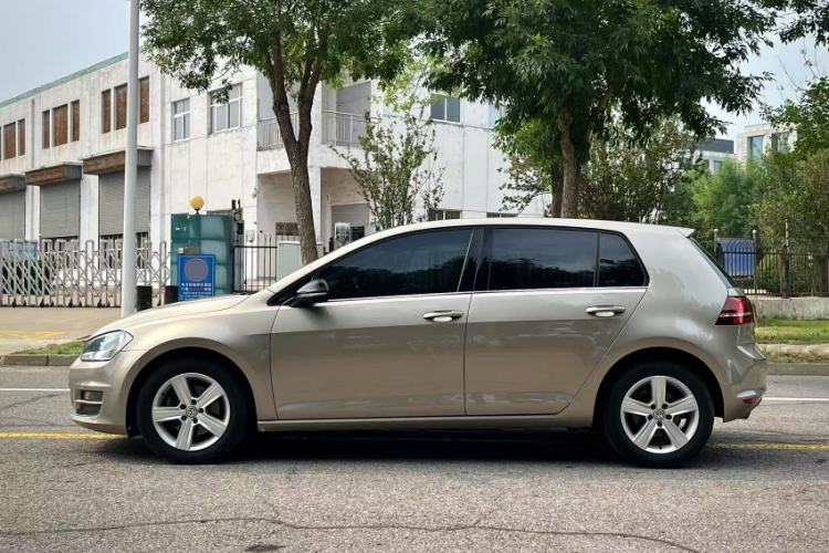 Used Volkswagen Golf 2017 230TSI Automatic Comfort Edition – Celebrating Milestone of One Million Units