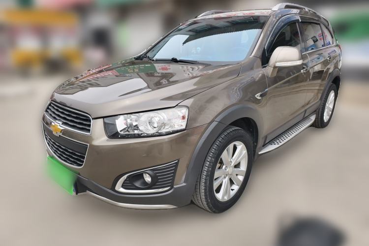 Used Chevrolet Captiva 2017 2.4L 4x4 Flagship Edition 7-Seater