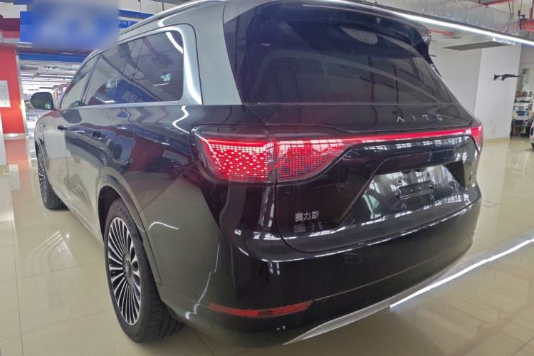 Used Hima AITO M9 2024 All-Electric Ultra Version 100 kWh 5-Seater Model Rear Left 45 Deg