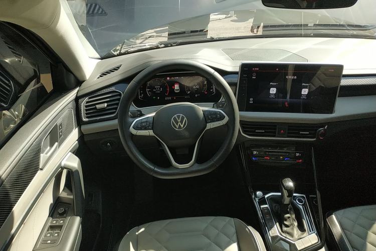 Used Volkswagen Tayron 2023 280TSI Two-Wheel-Drive Luxury Plus Advanced Version
