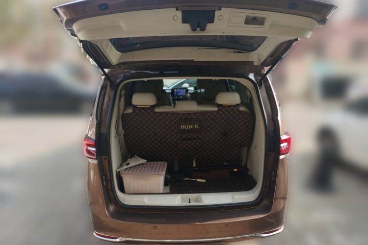 Used Buick GL8 2020 Land Cruiser Executive Class 652T Comfort Model