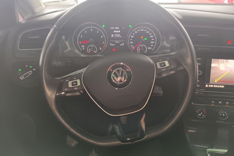 Used Volkswagen Golf 2019 1.6L Automatic Comfort Model China V Standard Steering Wheel