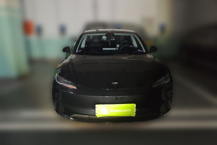 Used Tesla Model 3 2023 Long-Range All-Wheel-Drive Version
