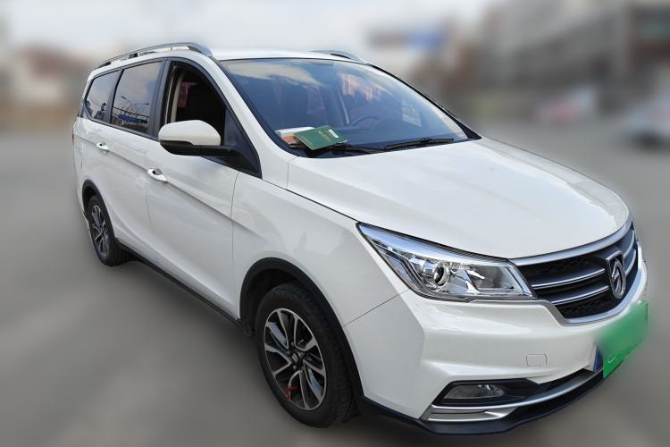 Used Baojun 730 2019 1.5T Manual Fashion Model 7-seater China VI