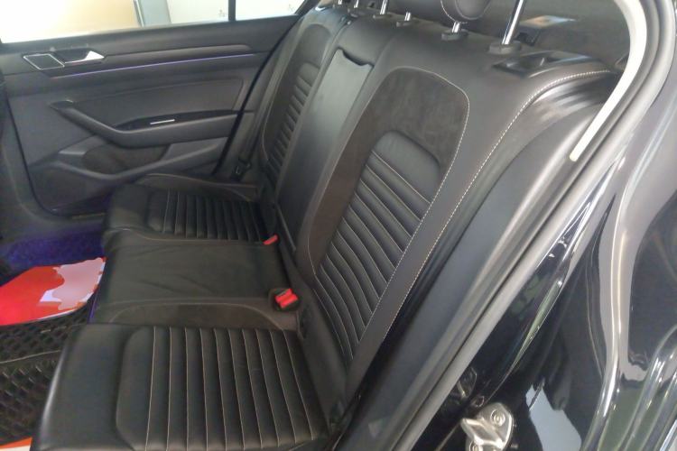 Used Volkswagen Magotan 2020 330TSI DSG Leading Model Left Rear Seat