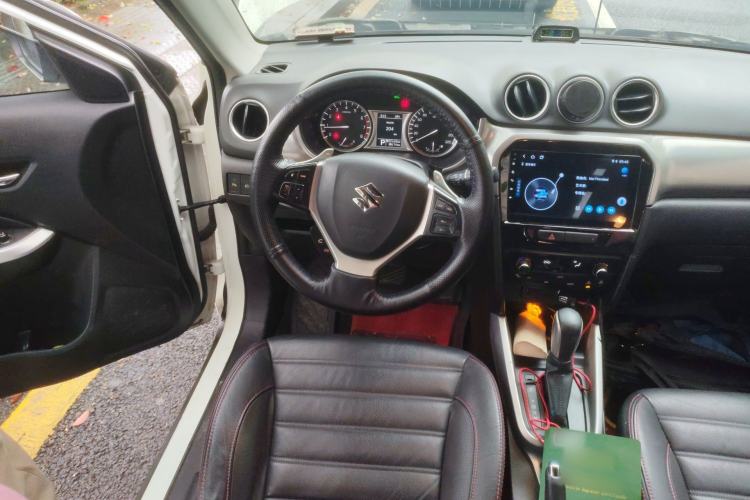 Used Suzuki Vitara 2016 1.4T Automatic Two-Wheel Drive Luxury Version
