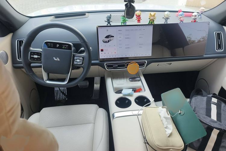 Used Li Auto L7 2023 Pro Model
