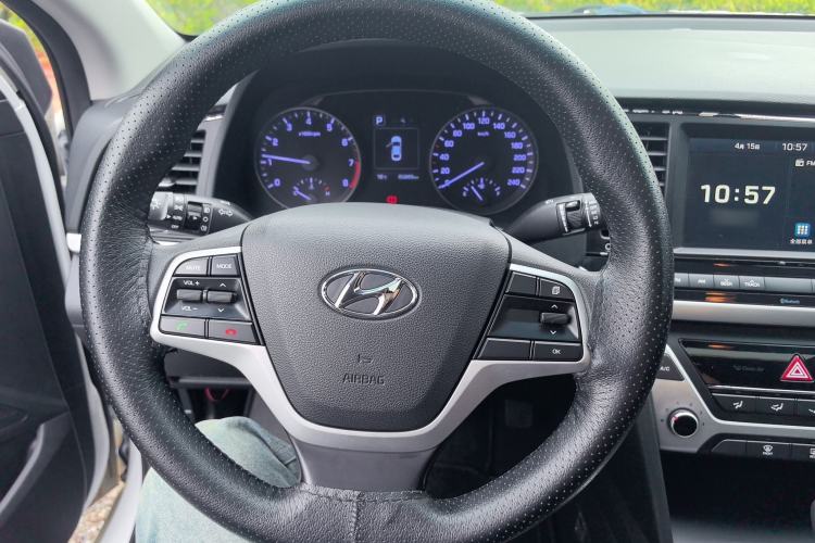 Used Hyundai Elantra (6th Generation / Lingdong) 2016 1.6L Automatic ZhiXuan – Elite Version

