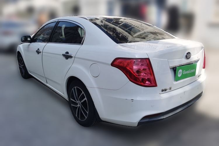 Used Bestune B50 2013 1.6L manual luxury version