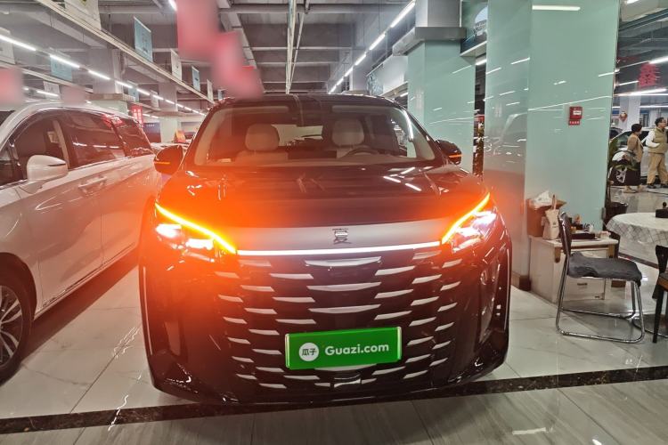 Used BYD Xia 2025 DM-i 1.5T 180km Excellence Model
