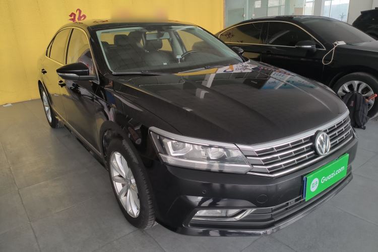 Used Volkswagen Passat 2017 330TSI DSG Luxury Edition Exterior 1