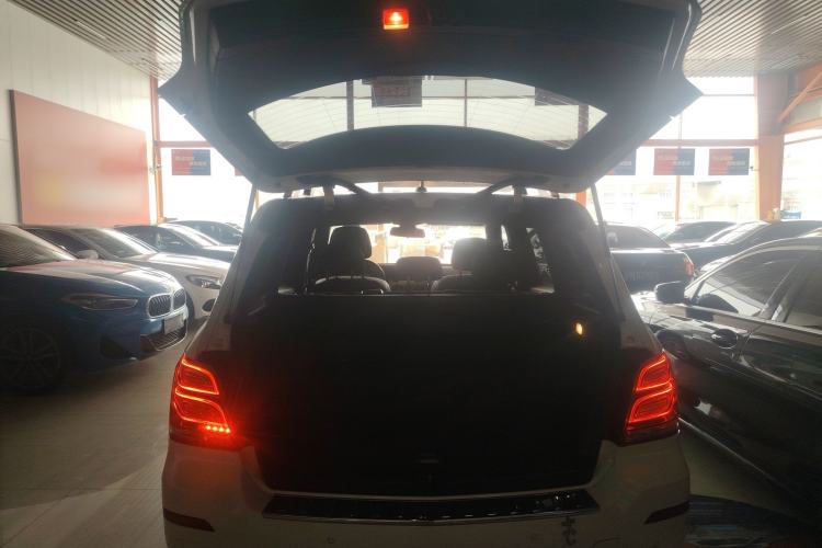 Used Mercedes-Benz GLK-Class 2015 GLK 260 4MATIC Dynamic Edition Ultimate Version
