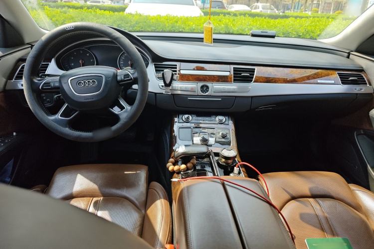 Used Audi A8 2017 A8L 45 TFSI quattro Leading Elite Edition Center Console