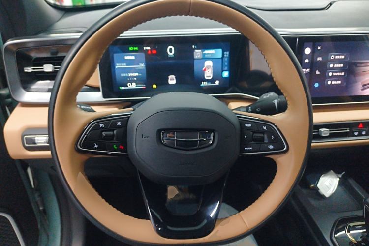 Used Geely Auto icon 2023 1.5TD Chocolate Smoothie Edition
