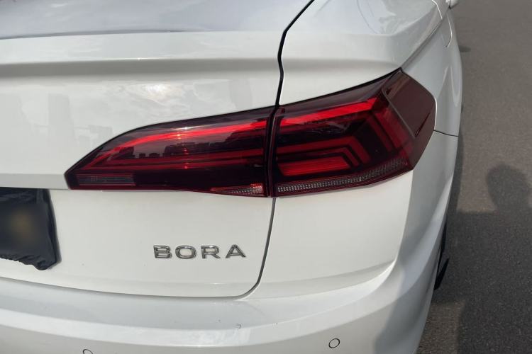 Used Volkswagen Bora 2021 1.5L Manual Comfort Smart Connect Edition
