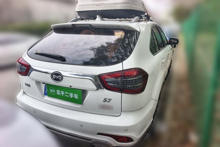 Used BYD S7 2017 2.0T Automatic Prestige Edition
