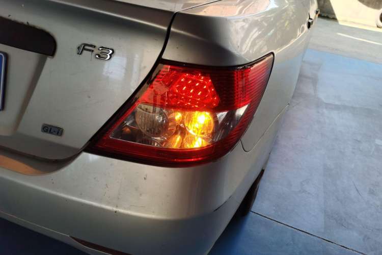 Used BYD F3 2012 Energy-Saving Edition 1.5L Manual Standard Model